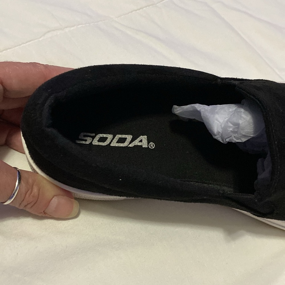 Soda Slip Ons - Picture 3 of 4
